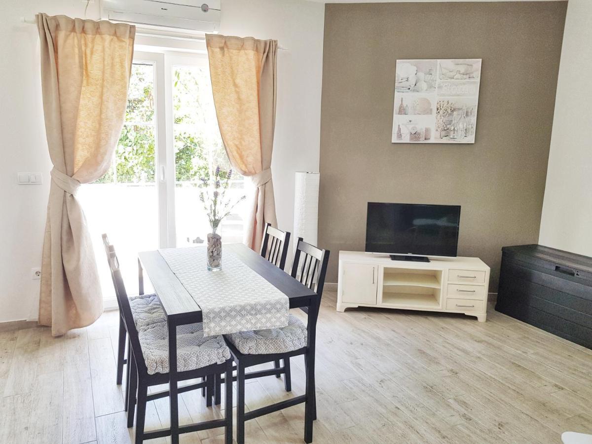 Adriatic Pearl Korcula Apartments ภายนอก รูปภาพ